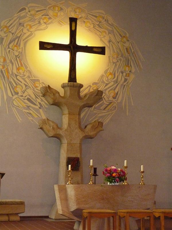 090725_chorausflug_25.JPG - Wortgottesdienst: Im Mittelpunkt stand der Lebensbaum ...